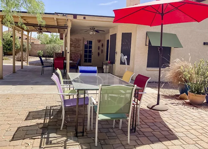 Holiday home Desert Blooms *